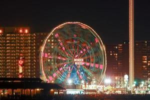 roda maravilha - luna park de coney island em brooklyn, nova york, 2022 foto