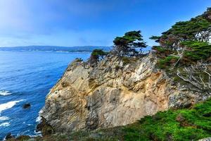 reserva natural do estado de point lobos ao sul de carmel-by-the-sea, califórnia, estados unidos, e no extremo norte da grande costa sul do oceano pacífico foto