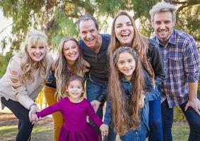 retrato de família feliz foto