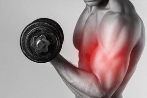 especialização para bíceps no treino de musculação foto