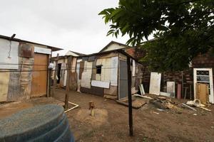 planltina, goias, brasil 17 de dezembro de 2022 as condições habitacionais extremamente precárias em planaltina e em todo o brasil foto