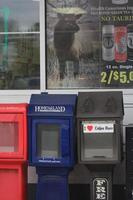 Washington, EUA, 08 de abril de 2022, máquinas de venda automática de jornais vazias na América. foto