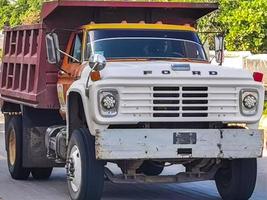 puerto escondido oaxaca méxico 2022 caminhões mexicanos transportadores de carga carros de entrega em puerto escondido méxico. foto