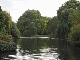 parque de st james em londres foto