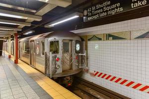 cidade de nova york - 14 de outubro de 2017 - 42 st - estação de metrô grand central na cidade de nova york. foto