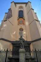 catedral latina, também conhecida como a catedral basílica da assunção em lviv, ucrânia. foto