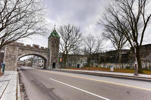 Saint Louis Gate - Quebec, Canadá foto