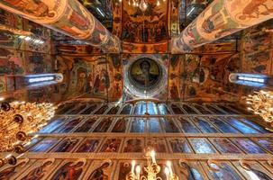 Moscou, Rússia - 27 de junho de 2018 - Catedral da Dormição na Praça da Catedral de Moscou, Rússia. foto