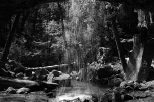 Atrás de Hedge Creek Falls 2 foto