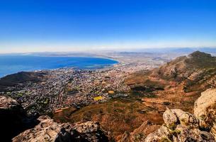 montanha da mesa na cidade do cabo foto