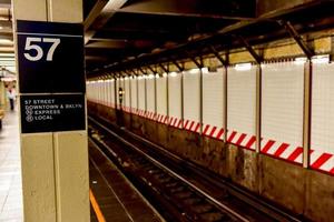 Estação de metrô 57th streen - manhattan, nova york, 2022 foto