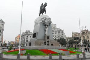 plaza san martin, lima, peru, 2022 foto