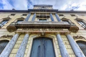 a delegação do edifício do governo espanhol, avenida marques de l'argentera, barcelona, espanha. foto