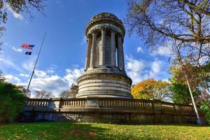 o monumento memorial aos soldados e marinheiros no riverside park, no upper west side de manhattan, nova york, comemora os soldados e marinheiros do exército da união que serviram na guerra civil americana. foto