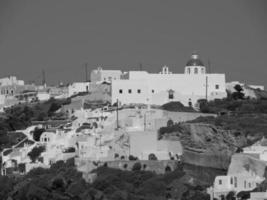 a ilha de santorini na grécia foto