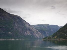 fiordes da noruega foto