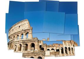 itália, roma - coliseu romano com céu azul, o marco italiano mais famoso. foto