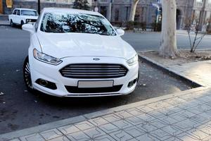 Ford Fusion Titanium 2.0 Ecoboost 2015. yerevan, armênia - 01 de janeiro de 2023 foto