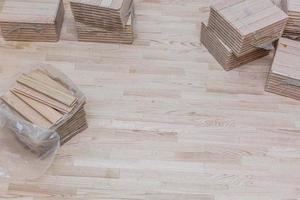 destruição de parquet em apartamento foto