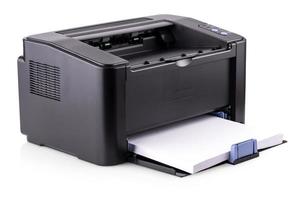 impressora doméstica a laser compacta moderna isolada no fundo branco foto
