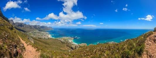 vista panorâmica da trilha de caminhada da cabeça do leão até clifton foto