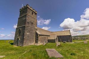 a lendária cidade antiga de tintagel na cornualha, inglaterra. foto