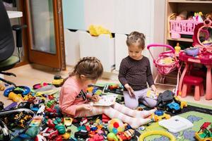 fez bagunça de brinquedo foto