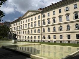 graz áustria edifícios históricos vista rosariumbrunnen foto