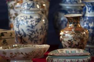 porcelana chinesa no mercado foto