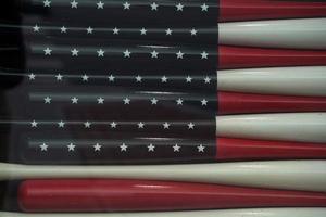 bandeira americana feita de taco de beisebol foto