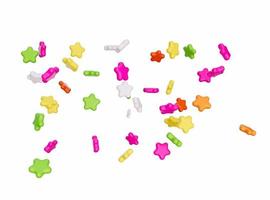 doces coloridos em forma de estrela caindo voam na ilustração 3d de fundo branco foto