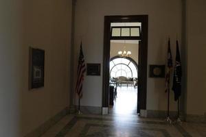 washington dc, eua - 29 de abril de 2019 - interior do russel senate bulding - sala do senador foto