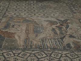 mosaico em volubilis ruínas romanas em marrocos- ruínas romanas mais bem preservadas localizadas entre as cidades imperiais de fez e meknes foto