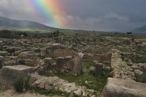 volubilis ruínas romanas em marrocos- ruínas romanas mais bem preservadas localizadas entre as cidades imperiais de fez e meknes foto