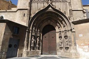 vista exterior da catedral de murcia espanha foto