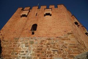 torre vermelha na cidade de alanya, antalya, turkiye foto