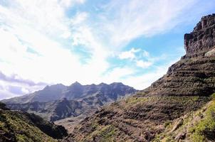 vista panorâmica das montanhas foto