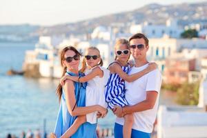 família de férias na europa. foto