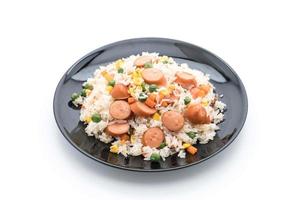 arroz frito com salsicha