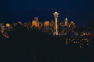 céu noturno de Seattle foto