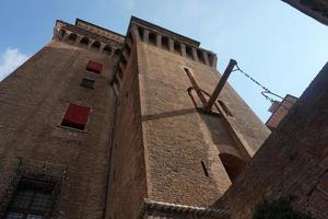 castelo estense em ferrara itália foto