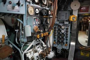 dentro do navio de guerra submarino de guerra militar foto