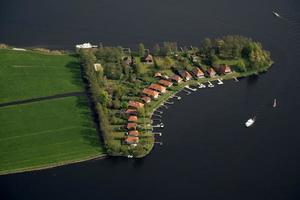 amsetrdam area holland classe média canais casas vista aérea foto