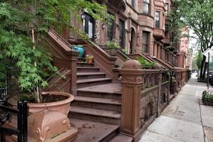 casas de nova york em perron harlem foto