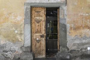 bormio vila medieval valtellina itália sob a neve no inverno foto