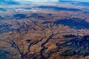 montanhas desfiladeiros planalto cidade do méxico vista aérea paisagem urbana panorama foto