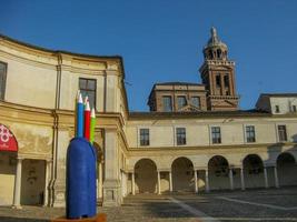 Mântua Itália 2023 Piazza Castello foto