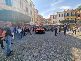 portofino, itália - 8 de maio de 2022 - a corrida de touros da lamborghini foto