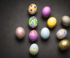 fotografia de um ovo de páscoa decorado, páscoa, festividade cristã