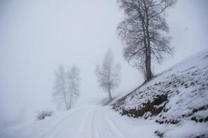 paisagem de inverno nos alpes austríacos foto